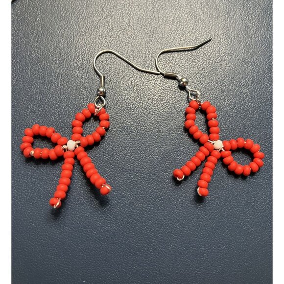 Dainty Beaded Red and White Bow Necklace and Dangle Earring Set - Picture 4 of 6